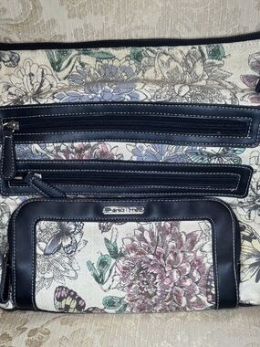 Stone & Co. Floral Crossbody Bag Adjustable Strap Zip Pockets